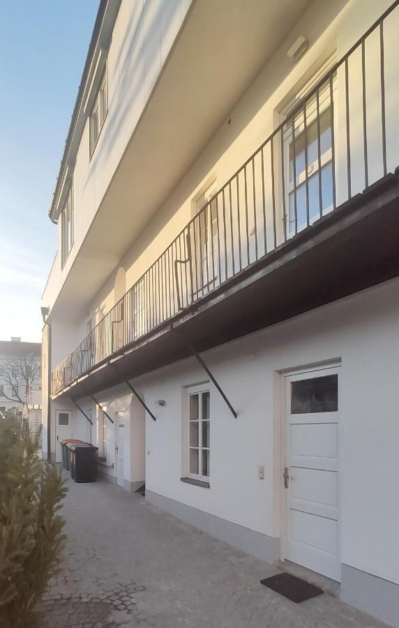 Gemuetliche Zweiraumwohnung In Ruhelage Viyana Dış mekan fotoğraf
